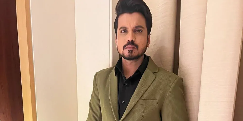 Panchayat Fame Aasif Khan suffered Heart Attack