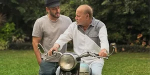 Salim Khan Admitted to Lilavati Hospital: Salman Khan and Family Rush to Be with Veteran Screenwriter