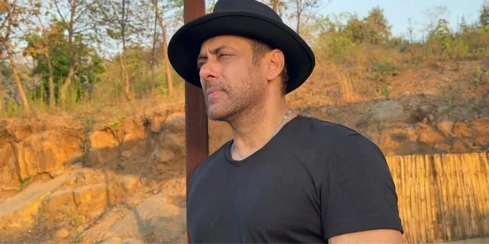 Salman Khan Slams Paparazzi Over Privacy Invasion Outside Mumbai Hospital